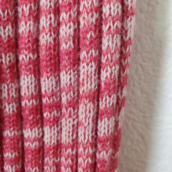 Vintage 1970s Cranberry Marled Knit Belted Cardigan Sweater Jacket with Pockets - Picture 11 of 15